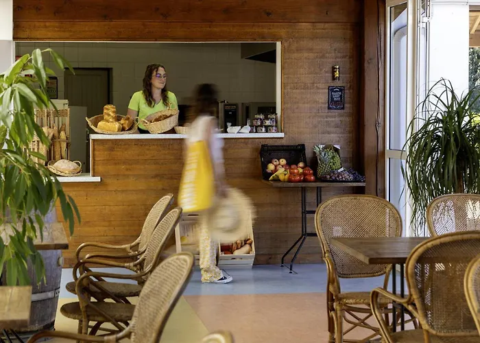 Camping La Daviere - Maeva 4*