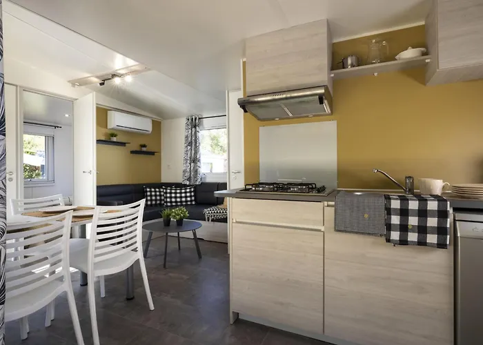 La Daviere - Maeva سان جان دي مونت